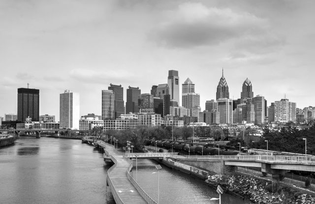 1200px-Philadelphia_cityscape_BW_20150328