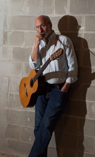 noel-paul-stookey-standing-768x1263